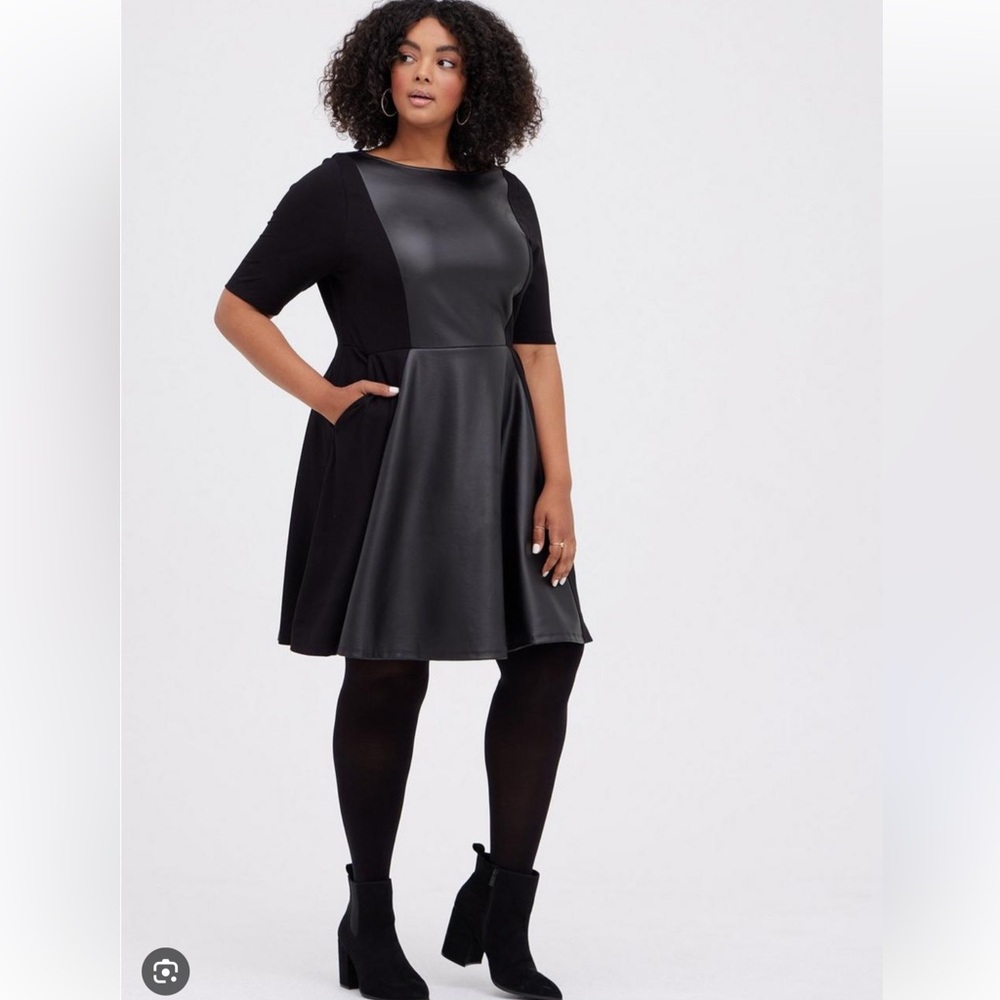 1 1X 14-16 TORRID FAUX LEATHER BLACK DRESS NWT